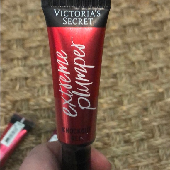New VS Lip Bundle - Picture 5 of 7